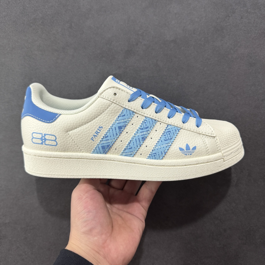 【定制版】AD Originals Superstar x Balenciaga 白蓝 采用全新头层拼接皮革材质 后跟采用特色3D立体印字 渠道正品订单 诠释市场最高工艺水平 全鞋进口头层皮料打造 区别市面普通真标版本,进出专柜无压力 货号:DS0020 尺码:36-45-选品中心