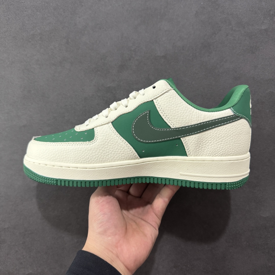 图片[2]-【定制版】Gucci x Nk Air Force 1’07 定制配色 古驰联名 空军一号低帮经典低帮休闲百搭板鞋 KK1988-083 定制鞋盒 大厂流水作业生产 超高清洁度 皮料切割干净无任何毛边 细节完美   尺码：36 36.5 37.5 38 38.5 39 40 40.5 41 42 42.5 43 44 44.5 45-选品中心