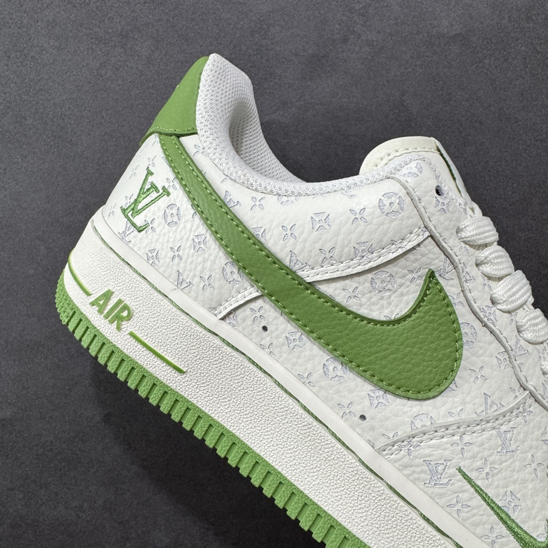 260 定制版 Nike Air Force 1'07 Low LV联名 白绿 空军一号低帮休闲板鞋 LW9279-016-Chinese UA Cheap High Quatity Brand Clothes Bags handbags Sneakers wholesale wholesaler seller from China Factory suppliers Fashion Clothing Shoes best Quality Beautiful Price 260 定制版 Nike Air Force 1'07 Low LV联名 白绿 空军一号低帮休闲板鞋 LW9279-016
