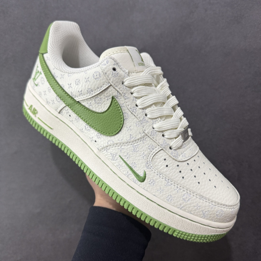 260 定制版 Nike Air Force 1'07 Low LV联名 白绿 空军一号低帮休闲板鞋 LW9279-016-Chinese UA Cheap High Quatity Brand Clothes Bags handbags Sneakers wholesale wholesaler seller from China Factory suppliers Fashion Clothing Shoes best Quality Beautiful Price 260 定制版 Nike Air Force 1'07 Low LV联名 白绿 空军一号低帮休闲板鞋 LW9279-016