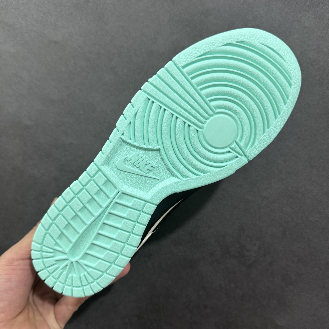 图片[9]-【定制版】Nike SB Dunk Low Kith联名 双拼米黑三勾 高端定制 低帮休闲板鞋  #定制鞋盒 大厂纯原品质出货 超高清洁度 皮料切割干净无任何毛边 细节完美 货号：QW5836-013  尺码：36 36.5 37.5 38 38.5 39 40 40.5 41 42 42.5 43 44 44.5 45-选品中心