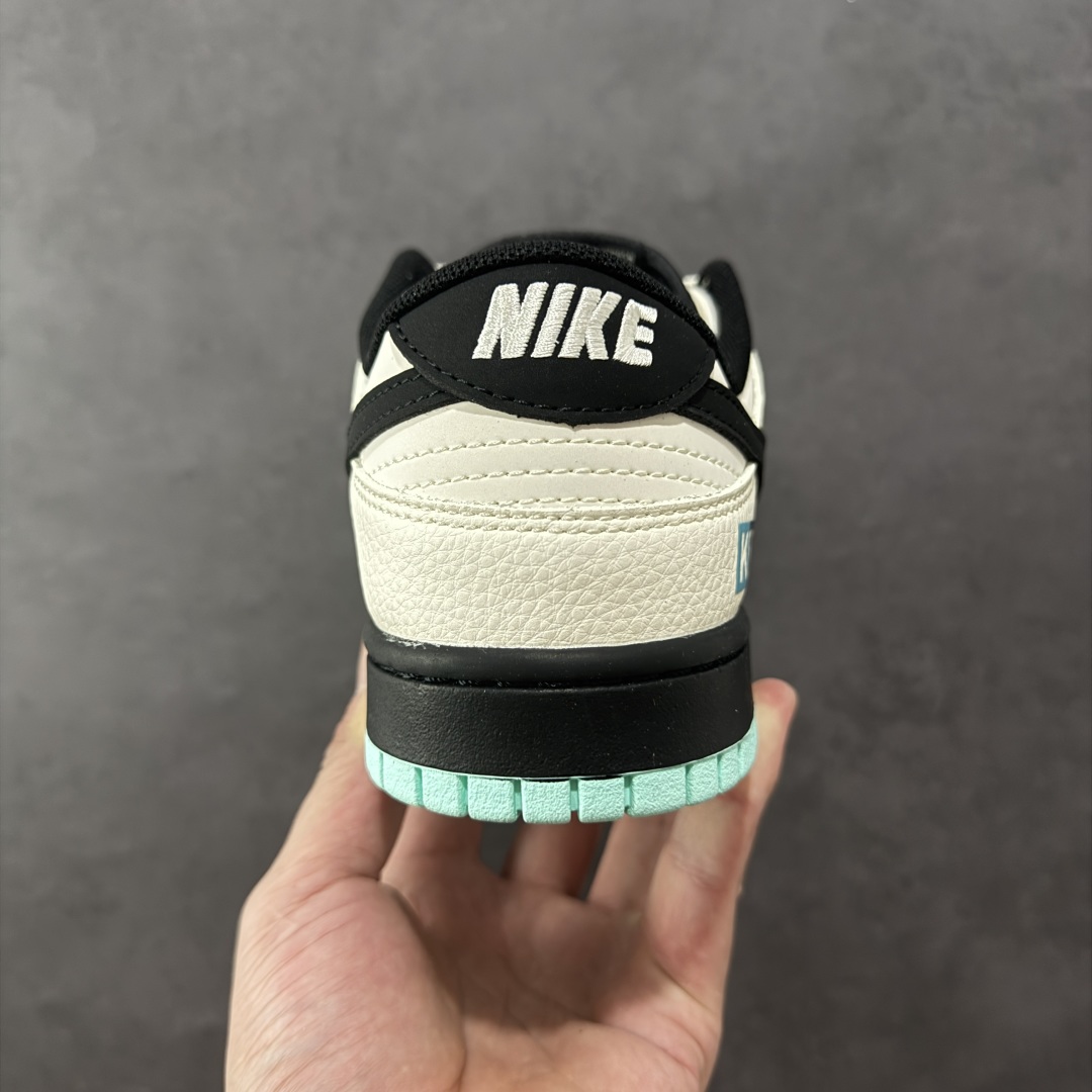 图片[4]-【定制版】Nike SB Dunk Low Kith联名 双拼米黑三勾 高端定制 低帮休闲板鞋  #定制鞋盒 大厂纯原品质出货 超高清洁度 皮料切割干净无任何毛边 细节完美 货号：QW5836-013  尺码：36 36.5 37.5 38 38.5 39 40 40.5 41 42 42.5 43 44 44.5 45-选品中心