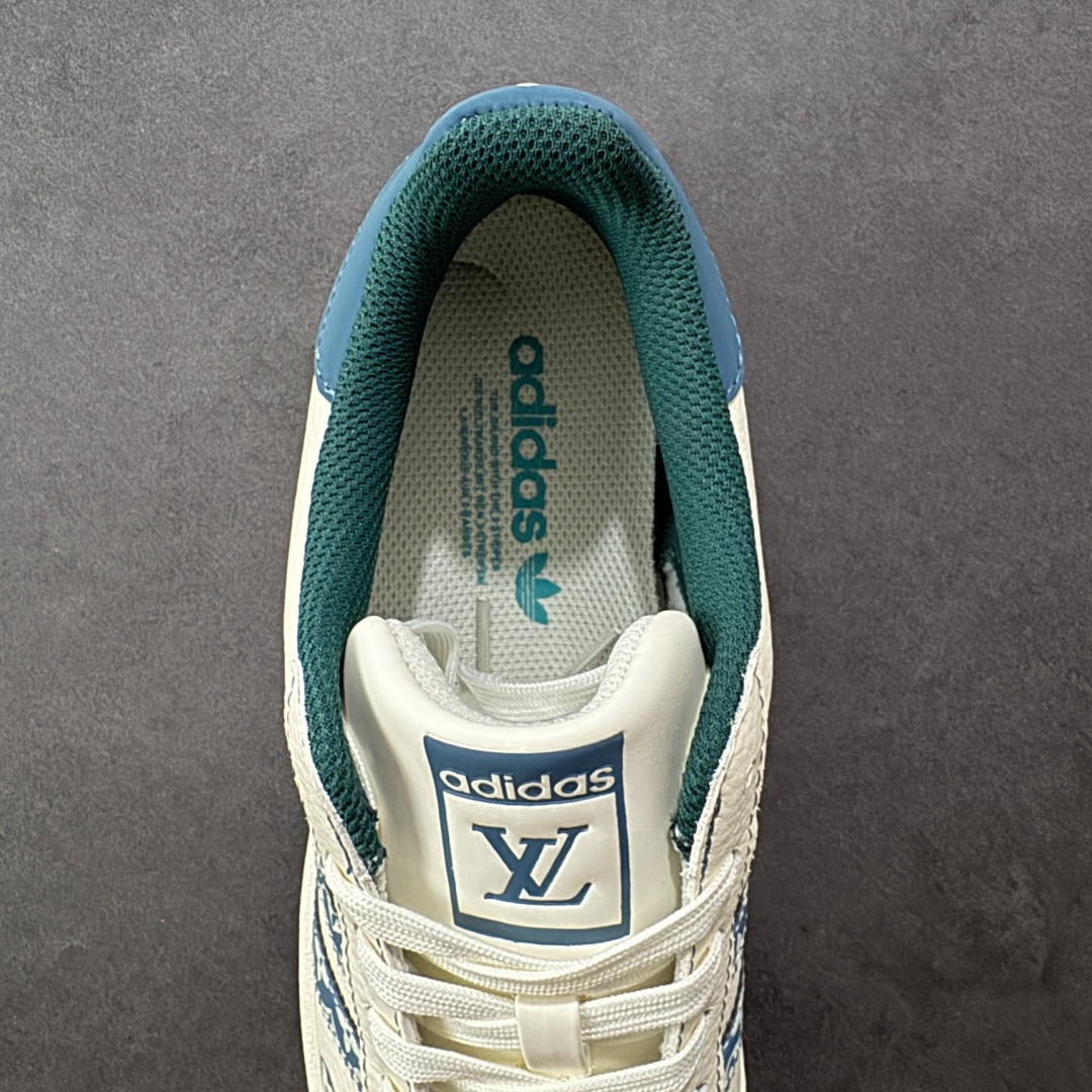 图片[7]-【定制版】Adidas Originals Superstar 阿迪达斯 三叶草 贝壳头’DIY’系列低帮经典百搭休闲运动板鞋 原装头层材料 用料绝不含糊 独家版型蒸餾加工帶來的是更好的视觉和脚感体验 清洁度 电绣工艺 皮料切割干净无任何毛边 细节完美 货号：DS0004 尺码：36 36.5 37 38 38.5 39 40 40.5 41 42 42.5 43 44 45 编码：QFB290300-选品中心