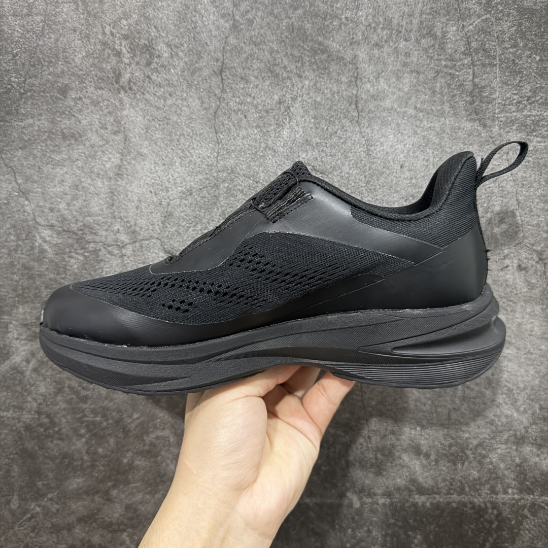 图片[2]-【公司级】DESCENTE BOA 迪桑特 运动慢跑鞋 透气针织鞋面搭配BOA螺丝系带系统，带来舒适便捷的穿着体验！较厚的鞋底设计为跑步提供更好的缓震舒适性(前掌及后跟特别加高侧墙，提升侧向稳定效果)！ 尺码： 39 40 41 42 43 44-选品中心