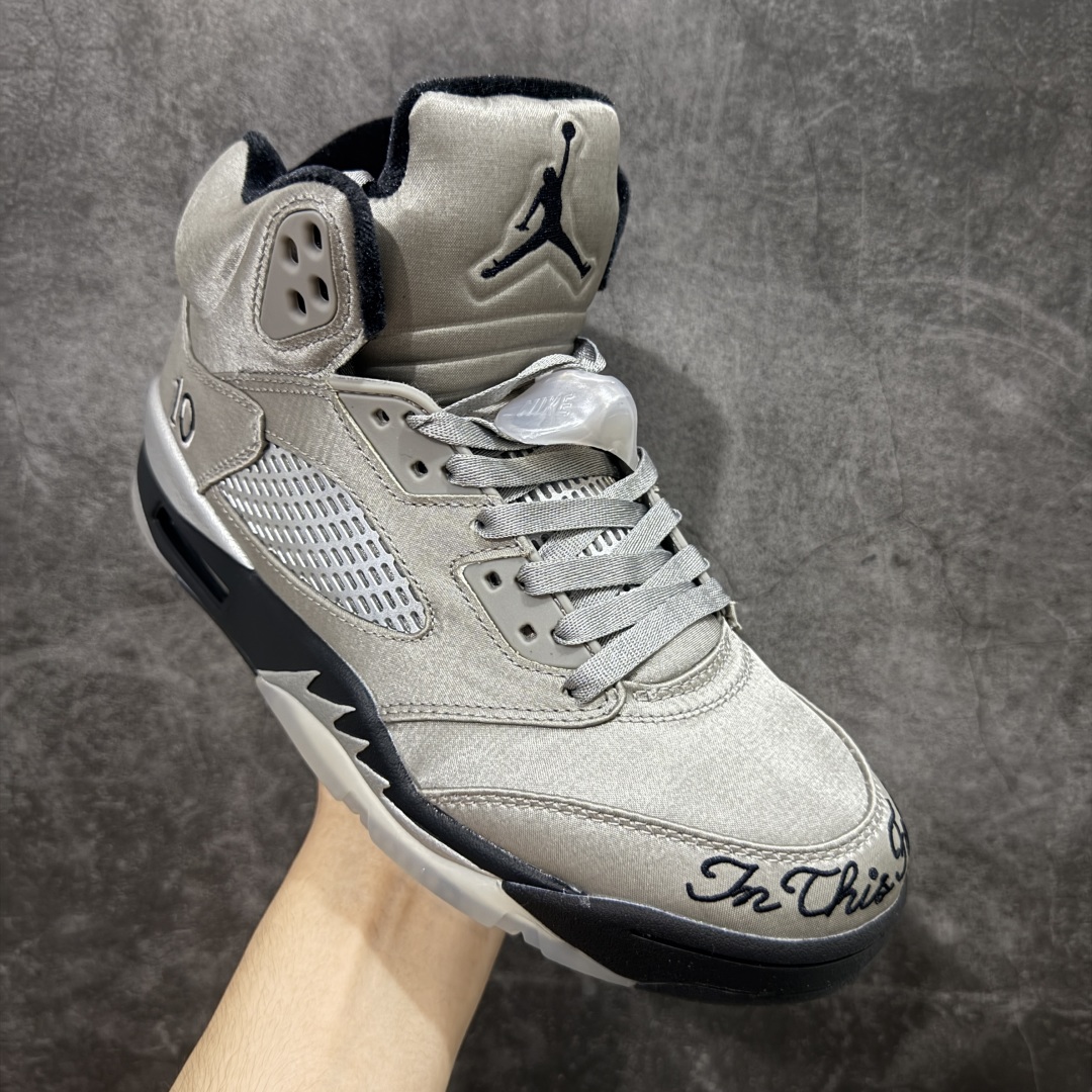 原厂版Air Jordan AJ5 Wings”Medium Grey/Black”乔丹5代十周年限定款灰黑  IO2038-001