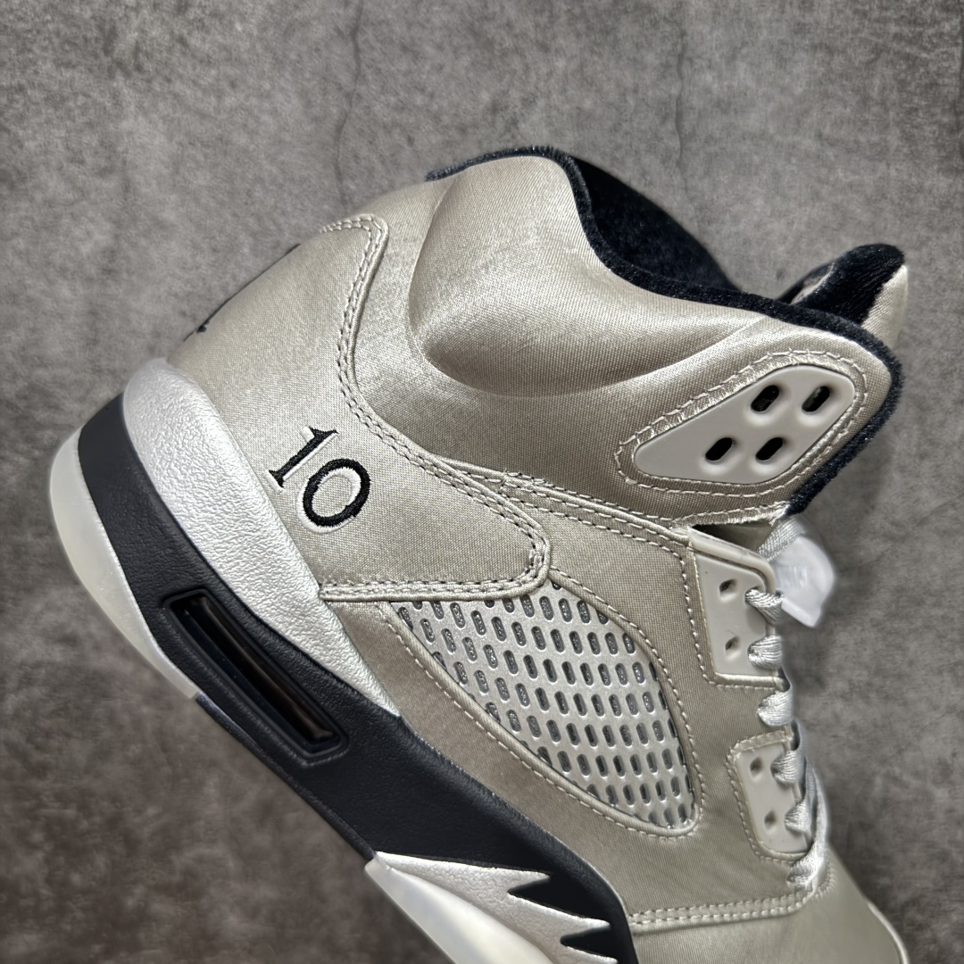 原厂版Air Jordan AJ5 Wings”Medium Grey/Black”乔丹5代十周年限定款灰黑  IO2038-001