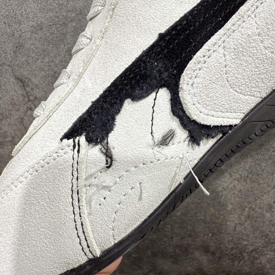 图片[7]-【首发版】巴黎世家联名款The Open Product x Puma Speedcat 极速赛车系列彪马低帮生活休闲鞋 原装档案原数据纸版楦型 采用原厂固色翻毛皮鞋面材质 二次成型\’猛帮\’成型工艺 全球知名运动品牌PUMA宝马赛车系列，融合了宝马车队的标志性配色，以趣味十足又前卫复古的设计引领潮流，将赛道精神融入街头时尚，开启前卫竞速之旅。自1978年巴伐利亚车队走上世界舞台，宝马赛车就在全球汽车制造和赛车运动领域留下了浓墨重彩的一笔。全新的两款BMW MMS Roma与BMW MMS Speedboat鞋款，均从宝马车型中汲取灵感。以黑或白为底色，融入经典配色，主打前卫复古风。Roma鞋款的鞋侧以复古的流线造型，缀以宝马经典Logo，巧妙吸睛；而Speedcat鞋款以亮眼三色条纹元素缀以舒适鞋面，赋予了独特的个性美学，演绎赛车的无尽能量 货号 406519 01 尺码 36 37 38 39 40 41 42 43 44 45 ｛官方同布 无半码｝ ⚠️-选品中心