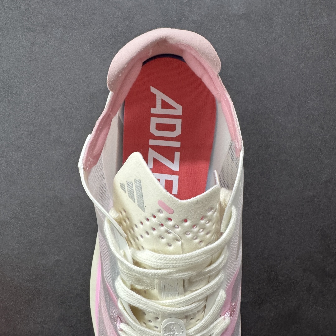 图片[7]-【公司级】AD Adizero Adios Pro 3 马拉松竞速专业跑鞋 针织网面非常轻薄 纤维间的缝隙很大 可以保证跑步时的透气、排汗效果 鞋舌直接与两侧的内衬和鞋底连接在一起 在跑步过程中不会被鞋舌的左右移动所困扰 在标准鞋带孔的基础上再拓宽一组鞋带孔 适合不同脚型的需求 突破性 EnergyRods 技术，有助于跑者实现更好的成绩 中底独特的LIGHTSTRIKE PRO泡棉材质 微弹感觉在跑步过程中给予了良好的支撑体验 对于顶级精英和高水平进阶跑者来说 ADIOS PRO是一双值得信赖的竞速比赛用鞋 货号：IG6440 尺码：36-40-选品中心