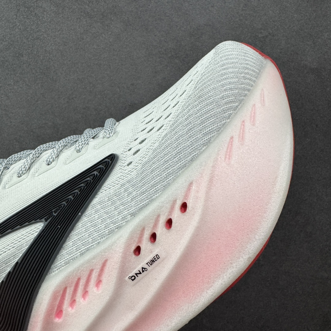 图片[5]-【纯原版】Brooks 布鲁克斯 Glycerin Max超级甘油 超弹轻盈跑步鞋 低帮透气缓震支撑休闲运动慢跑鞋 采用改进工程空气网眼组合热熔工艺 鞋面材质搭载DNA LOFT V2密度泡棉缓震系统 中底外置防滑耐磨橡胶底片 尺码：36-46-选品中心