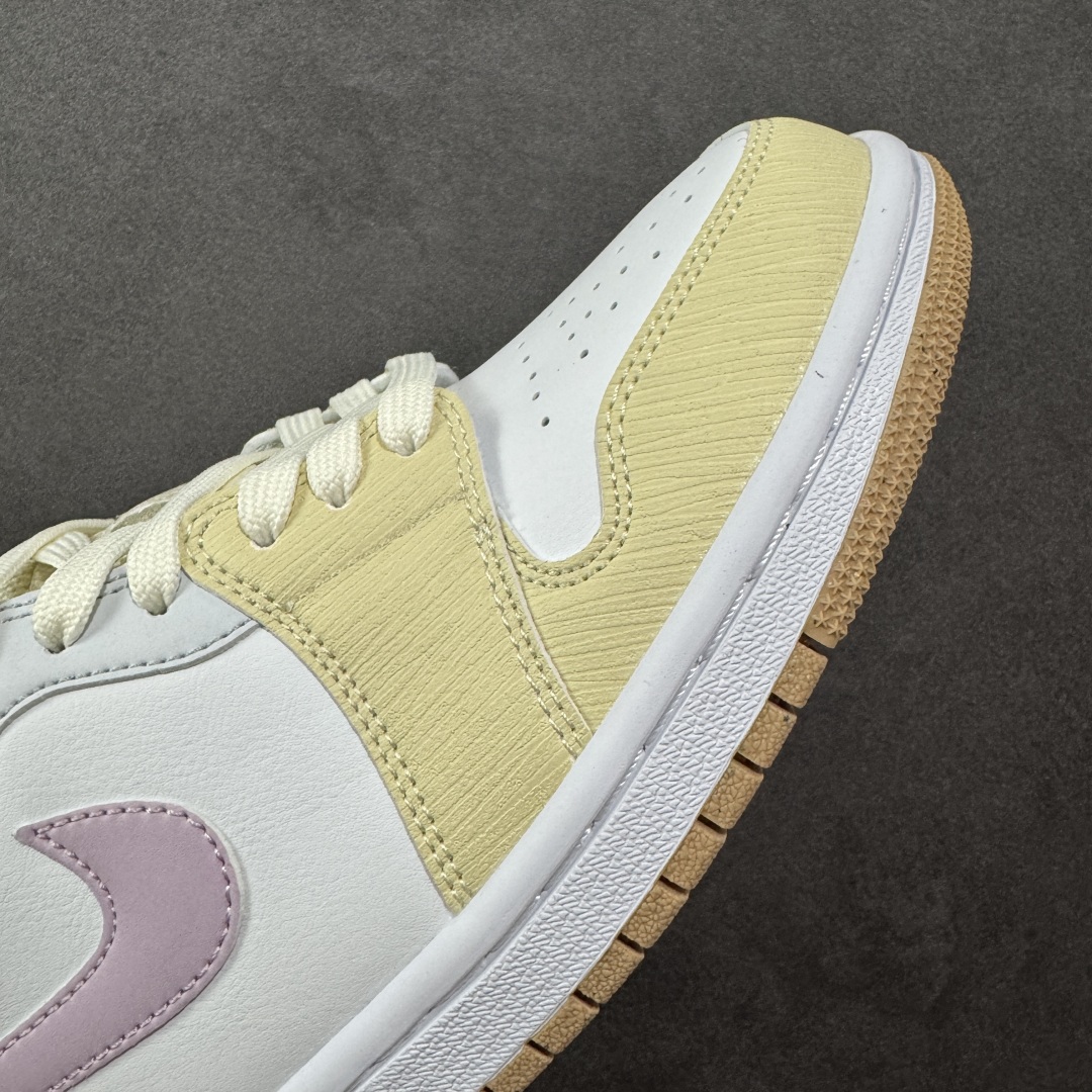 图片[5]-【K版】Air Jordan AJ1 Low 低帮 白黄粉 IB8861-151 全新流水线出品 市场第二梯队最强版 全部原鞋开发 原楦原纸板开发 全鞋电脑针车 原厂内置全掌气垫 原盒内在原标 唯一Zp原版鞋带绑法 免检产品 全新2022版型 全头层皮料 完美零毛边处理 原厂配置全掌气垫 价格定位良心 新配色陆续出货 尺码：36 36.5 37.5 38 38.5 39 40 40.5 41 42 42.5 43 44 44.5 45 46-选品中心