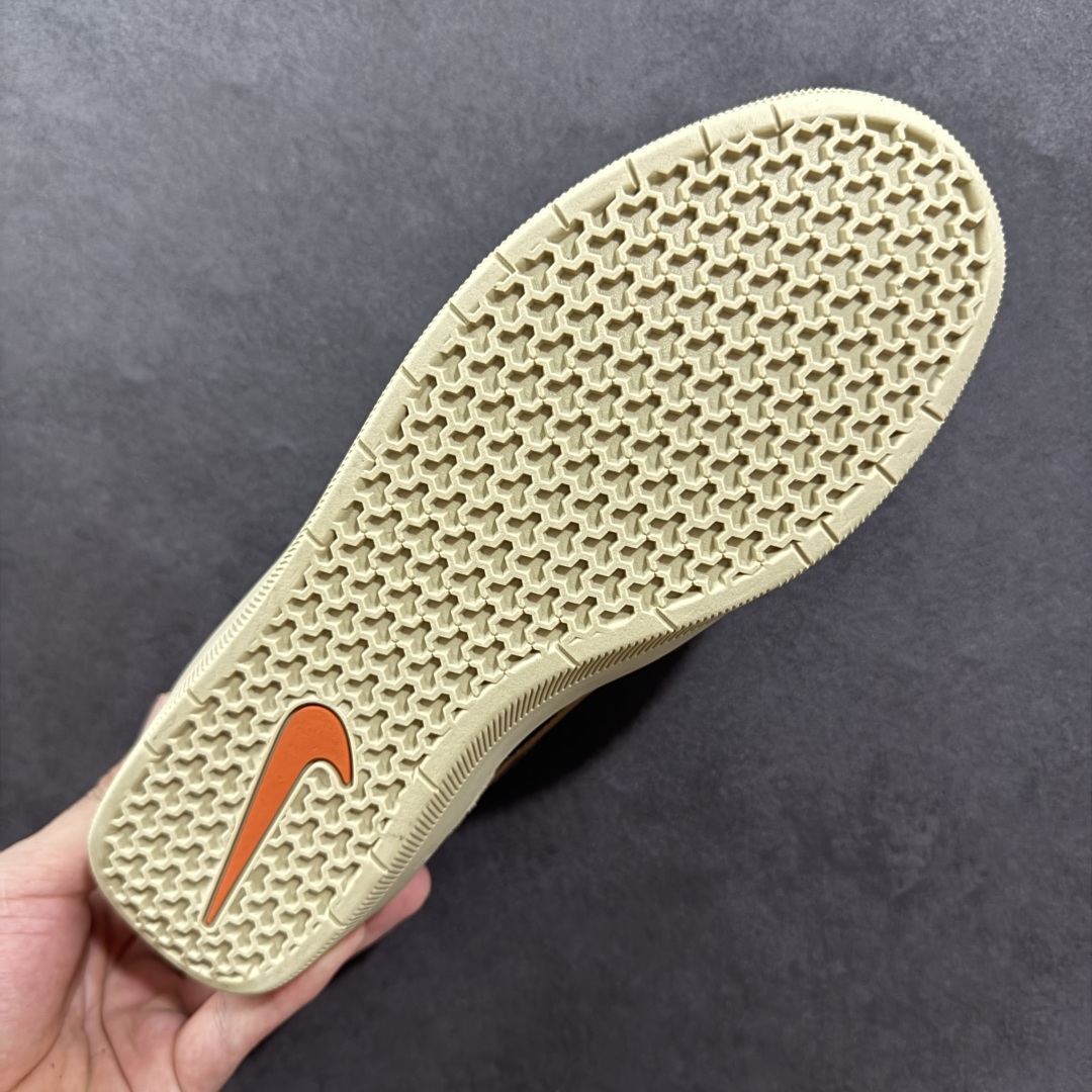 图片[9]-【纯原版】Nike SB Force 58 糖炒板栗棕色 此款为您提供杯底的耐用性和硫化鞋的灵活性。由帆布和绒面革制成，饰有穿孔，整体外观注入了传统篮球DNA。 货号：DV5477-201 尺码：35.5 36 36.5 37.5 38 38.5 39 40 40.5 41 42 42.5 43 44 44.5 45 编码：HXSA210220-选品中心