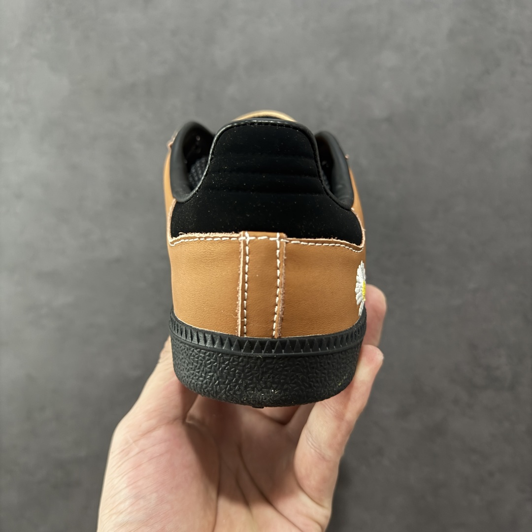 图片[4]-【定制版】Peaceminusone x Adidas Originals Samba OG 权志龙联名黑棕桑巴舞系列复古经典轻便板鞋 定制鞋盒 大厂流水作业生产 超高清洁度 皮料切割干净无任何毛边 细节完美 货号：XR0008 尺码：36 36.5 37 38 38.5 39 40 40 40.41 42 42.5 43 44 44.5 45 编码：CCB270280-选品中心