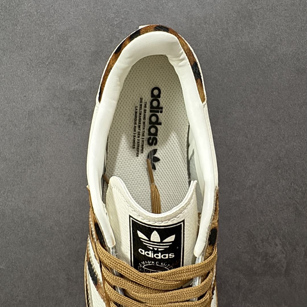 图片[7]-【定制版】Dior x Ad Samba Og 定制配色 迪奥联名 阿迪桑巴系列徳训风低帮百搭休闲板鞋 XR0009 定制鞋盒 大厂流水作业生产 超高清洁度 皮料切割干净无任何毛边 细节完美   尺码：36 36.5 37.5 38 38.5 39 40 40.5 41 42 42.5 43 44 44.5 45 编码：CCB270280-选品中心