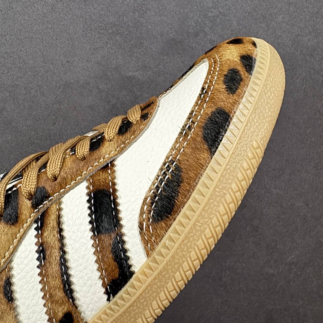 图片[5]-【定制版】Dior x Ad Samba Og 定制配色 迪奥联名 阿迪桑巴系列徳训风低帮百搭休闲板鞋 XR0009 定制鞋盒 大厂流水作业生产 超高清洁度 皮料切割干净无任何毛边 细节完美   尺码：36 36.5 37.5 38 38.5 39 40 40.5 41 42 42.5 43 44 44.5 45 编码：CCB270280-选品中心