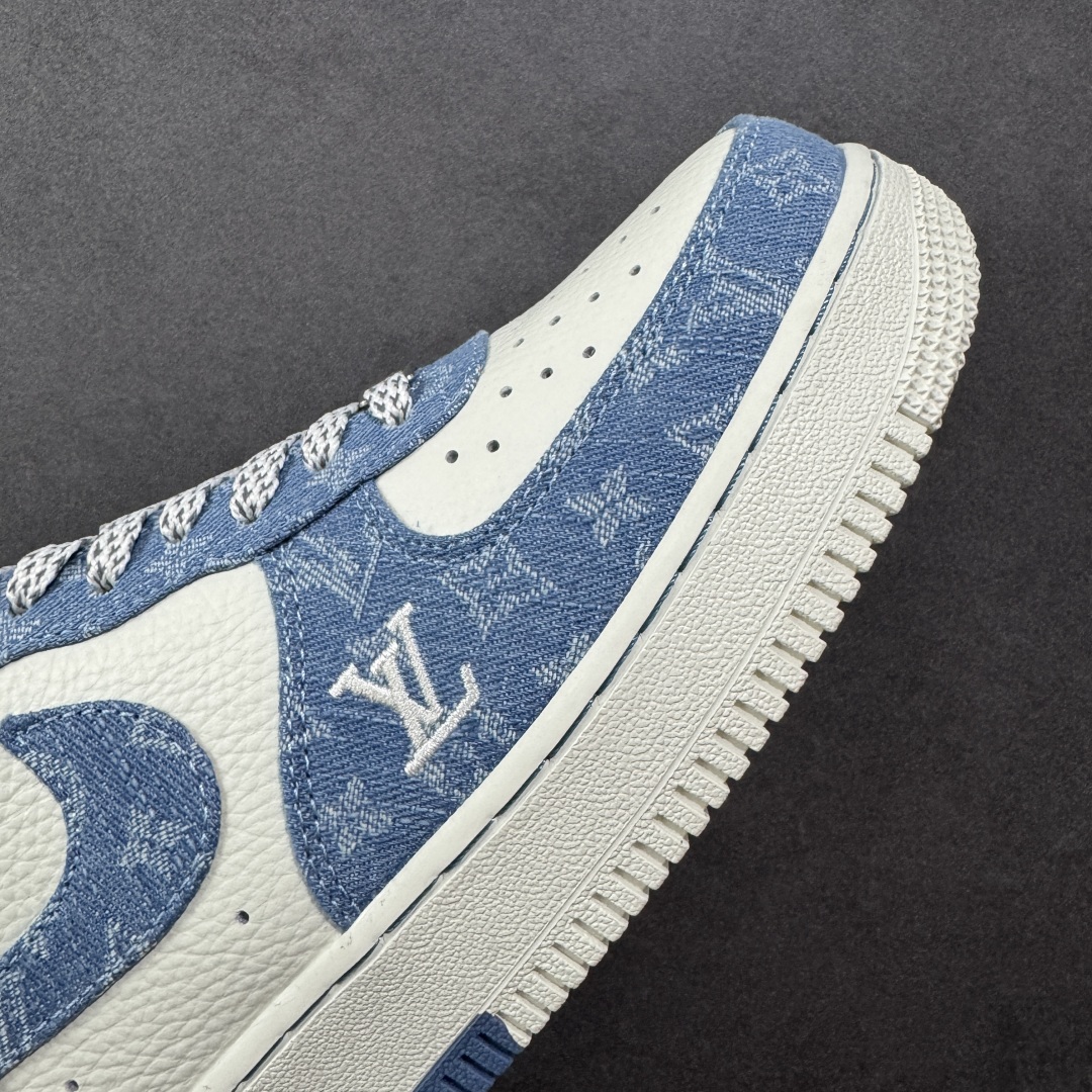 图片[5]-【定制版】Louis Vuitton x Nk Air Force 1’07 定制配色 Lv联名 空军一号低帮经典低帮休闲百搭板鞋 SC0601-555 定制鞋盒 大厂流水作业生产 超高清洁度 皮料切割干净无任何毛边 内置蜂窝气垫 细节完美   尺码：36 36.5 37.5 38 38.5 39 40 40.5 41 42 42.5 43 44 44.5 45 编码：HXSB310320-选品中心