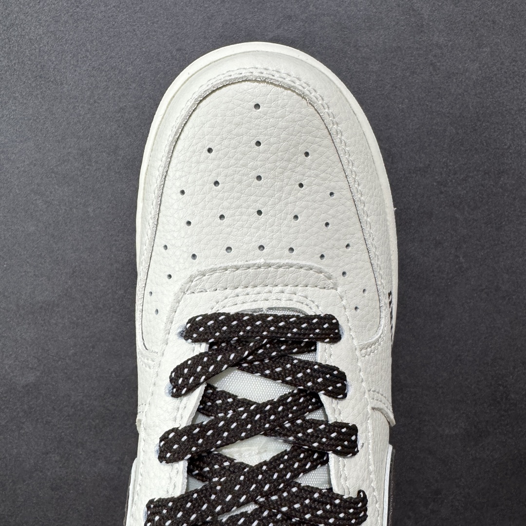 图片[8]-【定制版】Nike Air Force 1 \’07 Low “Labubu拉布布联名”空军一号 低帮 运动鞋 休闲鞋 折边针车 工艺难度大 原楦头原纸板 原装鞋盒 定制五金配件 内置全掌气垫 原厂鞋底 货号：KJ1688-012 尺码：36 36.5 37.5 38 38.5 39 40 40.5 41 42 42.5 43 44 44.5 45 编码：HXSB310320-选品中心