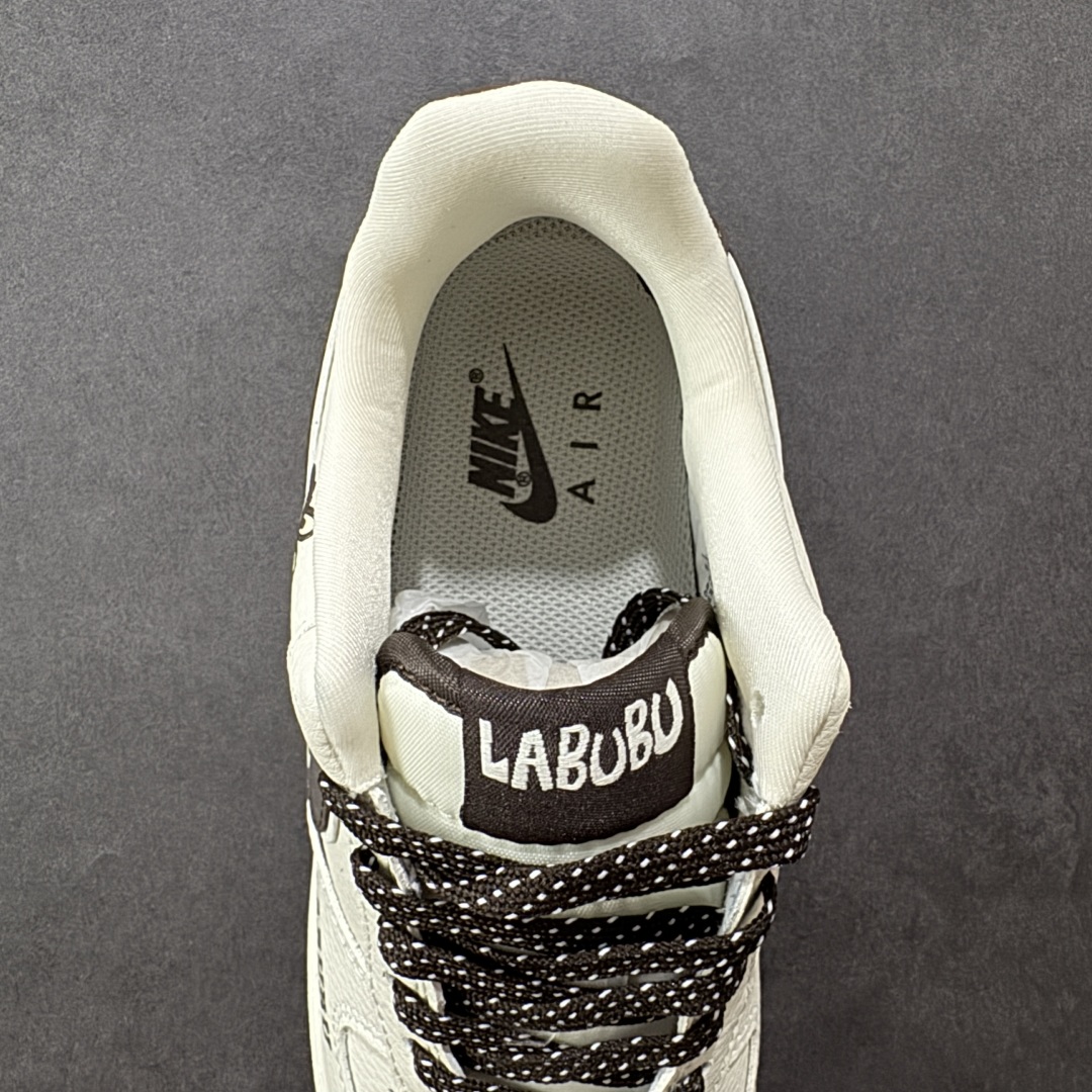 图片[7]-【定制版】Nike Air Force 1 \’07 Low “Labubu拉布布联名”空军一号 低帮 运动鞋 休闲鞋 折边针车 工艺难度大 原楦头原纸板 原装鞋盒 定制五金配件 内置全掌气垫 原厂鞋底 货号：KJ1688-012 尺码：36 36.5 37.5 38 38.5 39 40 40.5 41 42 42.5 43 44 44.5 45 编码：HXSB310320-选品中心