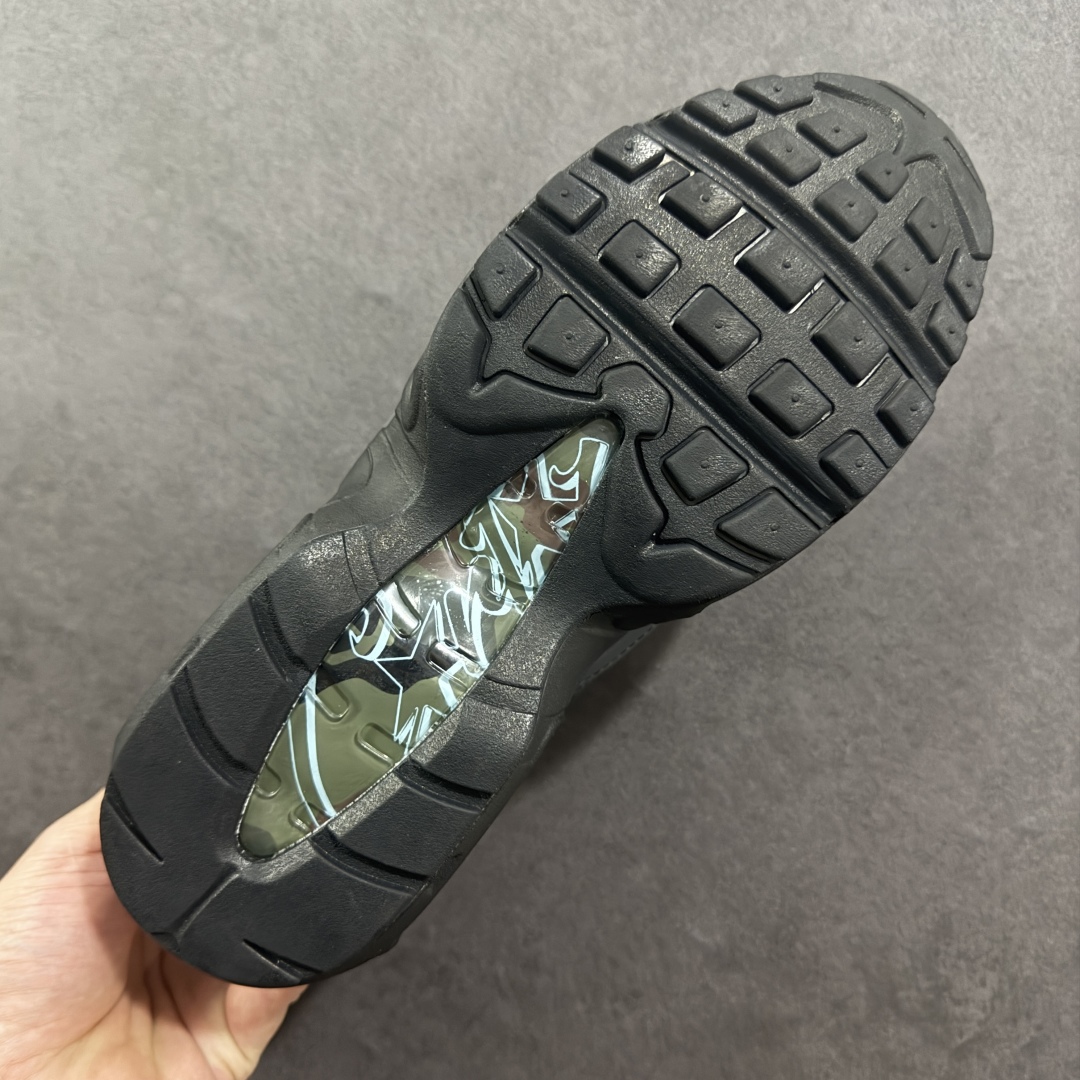 图片[9]-【公司级】Corteiz x NK Air Max 95 联名复古舒适气垫运动鞋 FB2709-002 全部配色 原鞋开发生产 高度还原 一眼ZP既视感 男女鞋真标半码制 原楦原纸版数据开发 环保进口透气牛皮革材质 高弹EVA缓震中底组合开窗式Air气垫装置 外置防滑耐磨橡胶外底❗ 尺码：36 37.5 38 38.5 39 40 40.5 41 42 42.5 43 44 44.5 45 46 47.5-选品中心