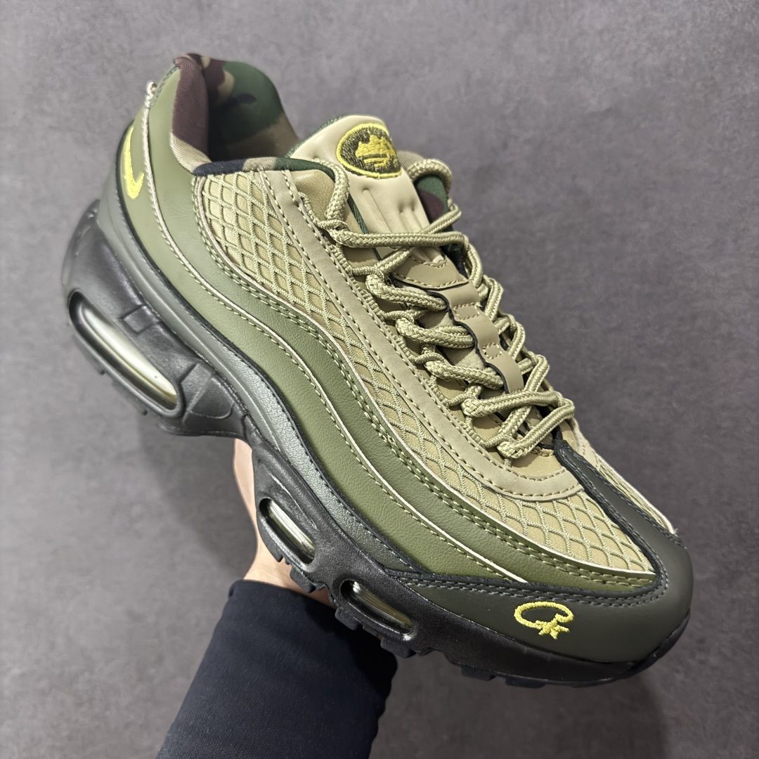 图片[3]-【公司级】Corteiz x NK Air Max 95 联名复古舒适气垫运动鞋 FB2709-300 全部配色 原鞋开发生产 高度还原 一眼ZP既视感 男女鞋真标半码制 原楦原纸版数据开发 环保进口透气牛皮革材质 高弹EVA缓震中底组合开窗式Air气垫装置 外置防滑耐磨橡胶外底❗ 尺码：36 37.5 38 38.5 39 40 40.5 41 42 42.5 43 44 44.5 45 46 47.5-选品中心
