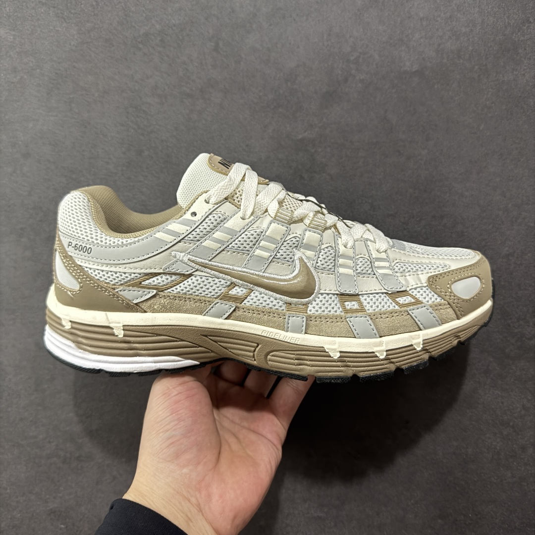 福利特价!【公司级】Nike Initiator Running 耐克INS 超火复古老爹跑鞋 纯原版本耐克 P-6000老爹鞋Initiator 独家出货独家私模 原鞋 真标 原盒打造 货号:FQ8243-025 尺码36-45 编码:LDSB210220-选品中心