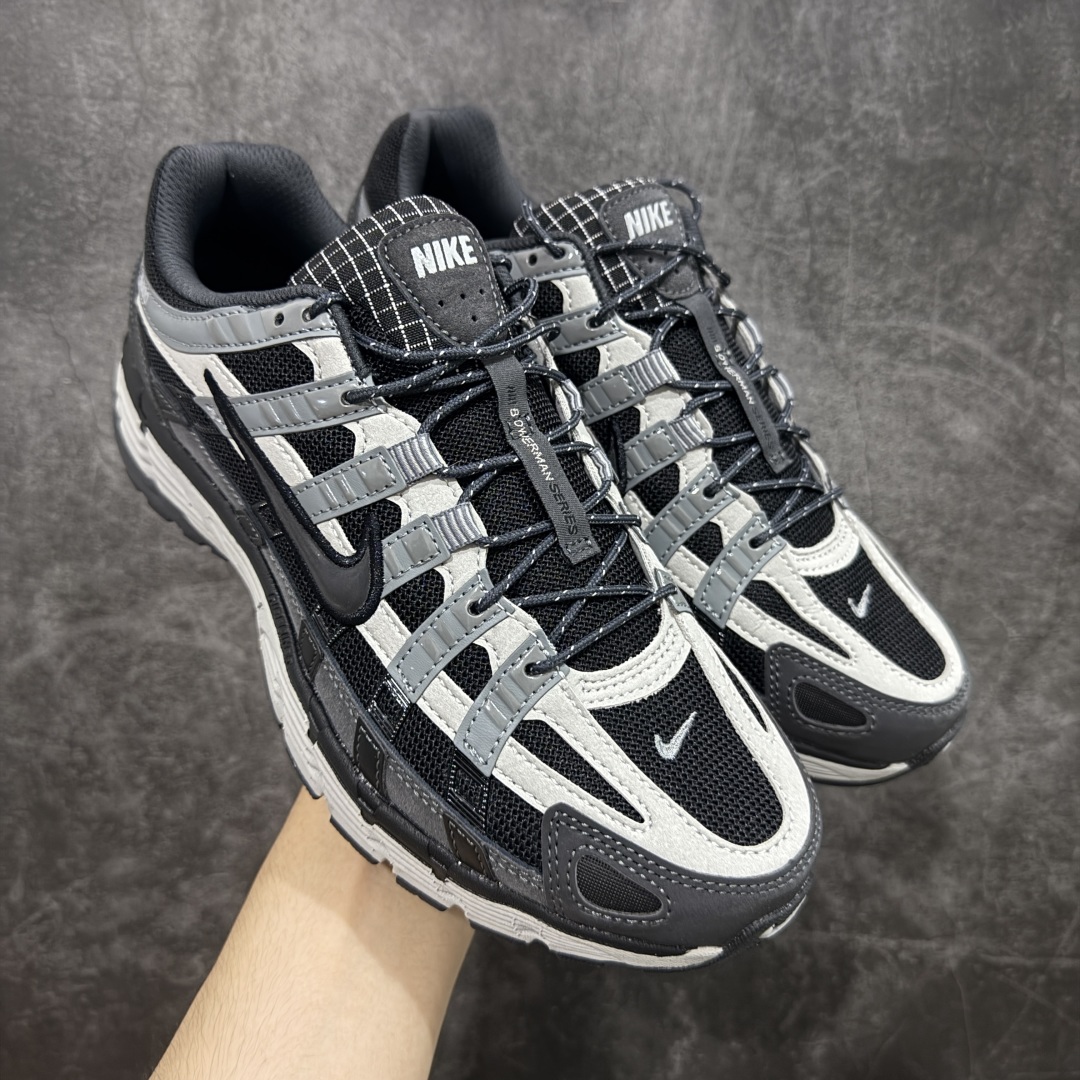 【纯原版】 NK P-6000 系列低帮复古老爹风休闲运动舒适慢跑鞋 HQ3818-001 购入原鞋原装纸板楦头开发 独家私模四层组合大底 市场唯一正确版本 充分还原原鞋的感觉! 鞋面裁片非常复杂 绝对精品的质量 搭配性价比的价格!值得一试 良心定价 新配色陆续出货 进口三文治网面 融合 Pegasus 过往运动鞋设计 助力 21 世纪早期跑步运动跃升时尚新高度 采用透气网眼布、运动风格线条和耐穿覆面 兼具吸睛外观和舒适感受 中底泡绵以田径赛道为灵感 打造厚实设计 缔造出众缓震性能 尺码:36 36.5 37.5 38 38.5 39 40 40.5 41 42 42.5 43 44 44.5 45 46-选品中心