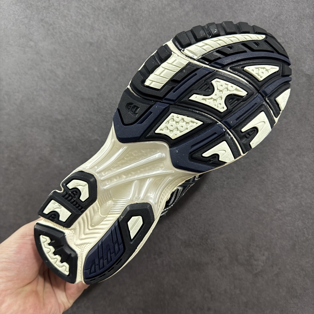 图片[9]-【K8】亚瑟士/ASICS Gel-Nimbus 10.1 雨云10.1代系列轻量缓震休闲运动跑步鞋 黑银蓝 货号：1203A543-003 #采用环保太空合成革配合透气网眼布鞋面材质 #中底3D可视GEL缓震胶效果 #升级EVA全新缓震中底部位科技组合耐磨橡胶外底片❗️ 尺码：36 37 37.5 38 39 39.5 40 40.5 41.5 42 42.5 43.5 44 45 编码：YBB270280-选品中心