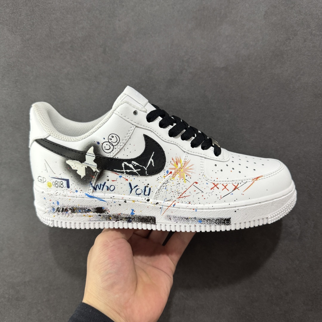 【定制版】Nike Air Force 1\'07 Low 蝴蝶涂鸦 空军一号低帮休闲板鞋  #定制皮料 原厂3D打印 定制鞋盒 原楦原纸板 纯正空军版型 内置全掌气垫 货号:ZH0316-088 C2G4  尺码:36 36.5 37.5 38 38.5 39 40 40.5 41 42 42.5 43 44 44.5 45 编码:HXSA310320-选品中心