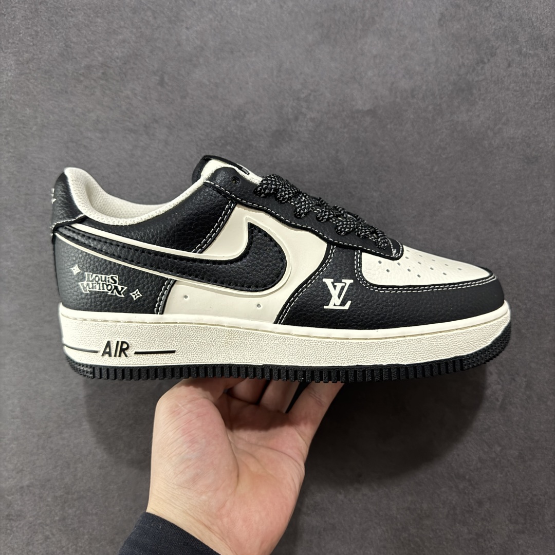 【定制版】NIKE AIR FORCE 1‘07 LV8低帮休闲运动板鞋 原楦头原纸板 打造纯正低帮空军版型 专注外贸渠道 全掌内置蜂窝气垫 原盒配件 原厂中底钢印、拉帮完美 货号:HJ3318-006 尺码:36 36.5 37.5 38 38.5 39 40 40.5 41 42 42.5 43 44 45 编码:HXSB310320-选品中心