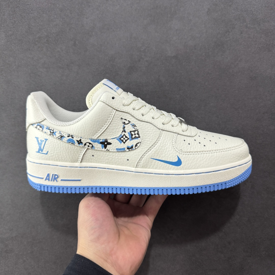 【定制版】Nike Air Force 1\'07 Low LV联名 奶白霜蓝 空军一号低帮休闲板鞋  #原楦头原纸板 原装鞋盒 原厂鞋底 超高清洁度 细节完美 货号:LW9279-017  尺码:36 36.5 37.5 38 38.5 39 40 40.5 41 42 42.5 43 44 44.5 45-选品中心