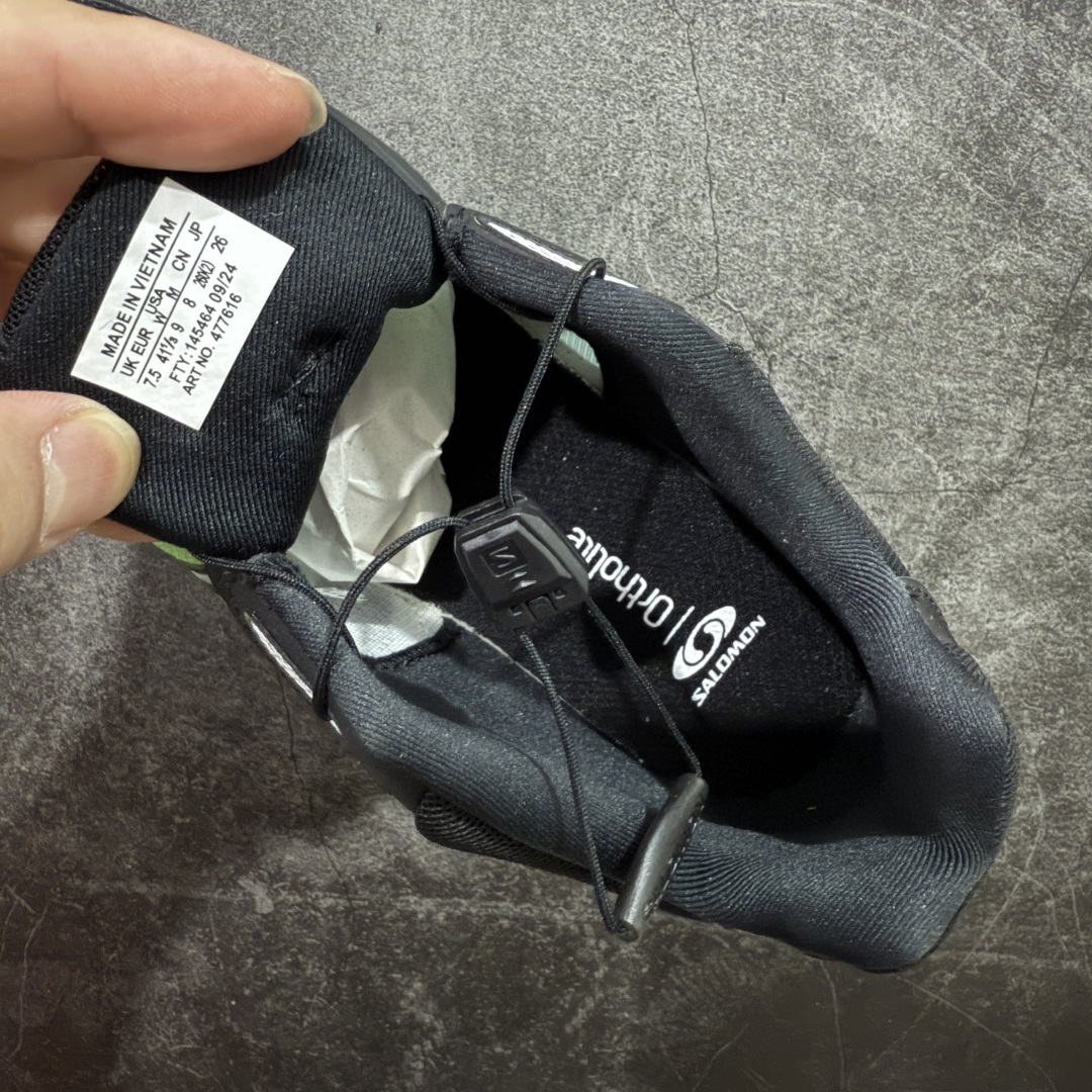 图片[7]-【666版本】SALOMON 萨洛蒙 XT-WHISPER 舒适百搭耐磨轻便低帮 休闲越野训练城市通勤跑步鞋 男女同款 黑绿银 纯原外贸平台特供订单 耗时半年巨作 #全套原纸板楦头开发 #原厂特供网布配套加持 #确保原汁原味 完美呈现版型 #原档数据独家私模五层组合大底 #男女鞋同步官方开发至46 #原装Ortholite轻量化鞋垫 #中底布带钢印编号 原厂TPU锁扣 #进口港宝加持 后跟自然饱满 还原公司包裹性 #鞋面采用SENSIFT贴合技术 #全方位贴合包裹脚型 #鞋跟部鞋底牵引设计 #提供强大的抓地性能 #更适应野外崎岖不平的道路 #基于 SALOMON 初代 XT 鞋身造型并搭载 4D ADVANCED CHASSIS™ 大底打造而成 为这款 XT-WHISPER 带来了多项足部控制与保护等功能性 如在运动过程中控制左右晃动的过程而提高稳定性、改善长途越野过程中足中到足尖的过渡、提高感知岩石的精确度以抵抗尖锐物体对脚底的伤害以及采用动态缓冲来增强穿着舒适感 从而减轻疲劳感 使 XT-WHISPER 成为一双舒适且安全的户外之履 货号：477616 尺码：36 36.5 37.5 38 38.5 39 40 40.5 41 42 42.5 43 44 45 46-选品中心