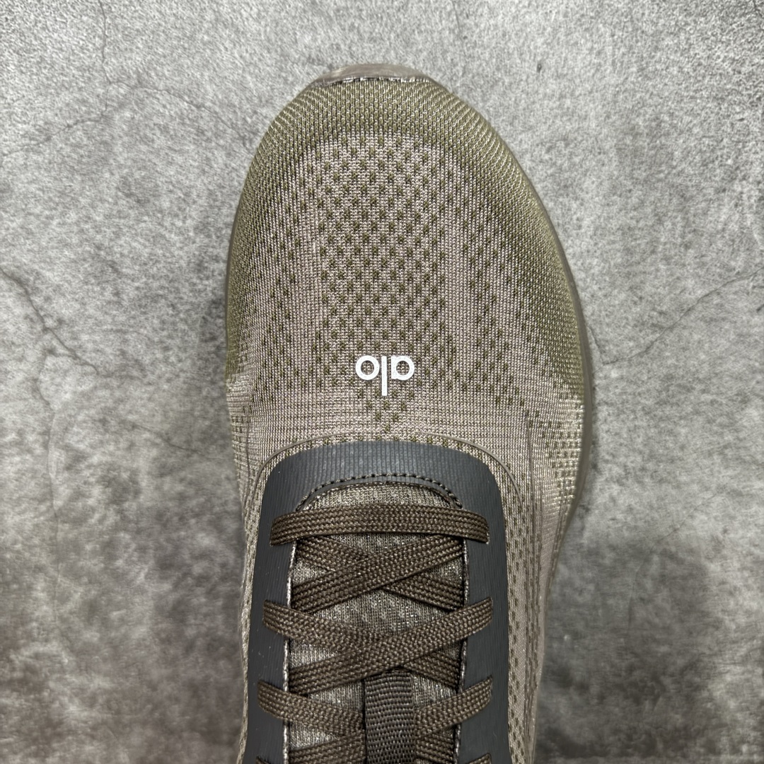 图片[5]-【LW版本】Alo Runner 明星同款 四季常青款增高低帮休闲生活鞋 棕色  1：1复刻 细节一步到位 采用增高4CM防滑耐磨鞋底 随意搭配的都好看的鞋子  尺码：36 37 38 39 40 41 42 43 44 45-选品中心