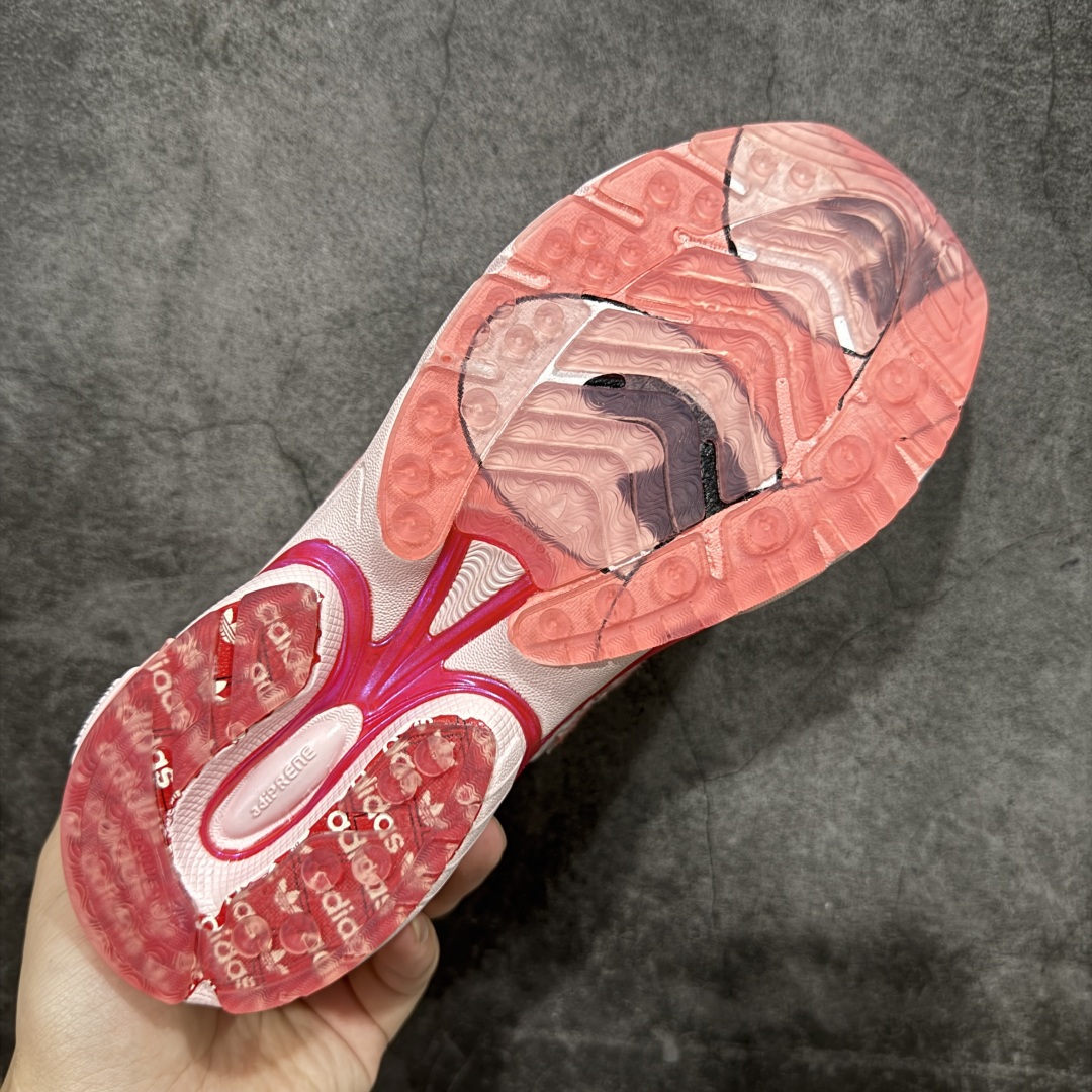 图片[9]-【HZ版本】Unheardof x Adidas Originals Adistar Cushion \”Captain Piggy\” JS2974 阿迪复古舒适防滑减震生活休闲鞋   原楦纸板数据开发 铸造原味鞋型。鞋身采用缎面、网眼、马毛和绒面革等丰富材质，耐磨防撕裂面料和TPU后跟结构，皮革鞋面缀有交叉失眠，搭配织物内里，舒适妥帖。双密度大底设计，更具稳定性。大厂出品，细节无敌，诠释最高工艺。 货号：JS2974 尺码：35 36 36.5 37 38 38.5 39 40 40.5 41 42 42.5 43 44 44.5 45-选品中心