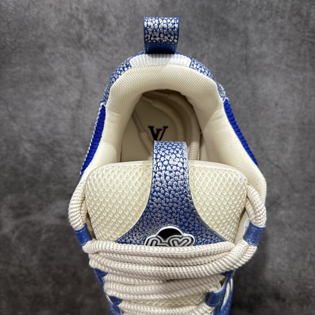 图片[8]-【广东纯原版本】Louis Vuitton LV Skate时装走秀圆头系带运动鞋 完美鞋型超高的清洁度 零毛边线头瑕疵 全套原楦原纸版原鞋开模 全网最具灵魂的版型 正确原装黄色鞋盒 正确中底印花 鞋面印花3D高频深度立体 全鞋电脑针车 紧密相连 针距密度一致 环保乳胶注塑鞋垫 厚度脚感还原原版 皮面裁剪部位 统一油边封口工艺 原装橡胶大底含胶量大底组合零偏差 专柜全套包装 防尘袋 说明书 质保卡 男女鞋 尺码：35 36 37 38 39 40 41 42 43 44 45-选品中心