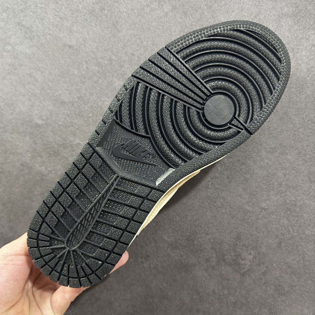 图片[9]-【定制版】Air Jordan 1 Low OG AJ1 乔1反转倒勾 X GUCCI联名款休闲运动篮球鞋 完美品质出货 鞋面切割工整 冲孔整齐干净 中底拉帮线 整体清洁度非常好 货号：XB1979-014 尺码：36 36.5 37.5 38 38.5 39 40 40.5 41 42 42.5 43 44 44.5 45 编码：CCB310320-选品中心