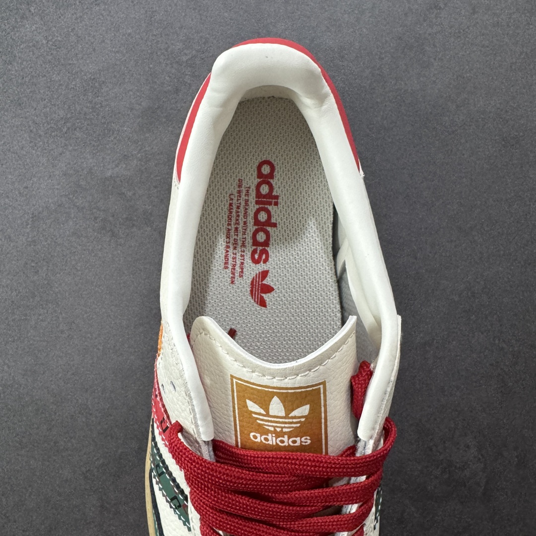 图片[7]-【定制版】adidas originals Samba OG x GUCCI 绿白红 桑巴舞系列复古经典轻便板鞋 此款以简约大方的造型设计 给人以随性休闲的时尚格调 穿着舒适轻便，运动灵活自如 满足日常个性穿搭 货号：DB0001 尺码：36 36.5 37 38 38.5 39 40 40.5 41 42 42.5 43 44 44.5 45-选品中心