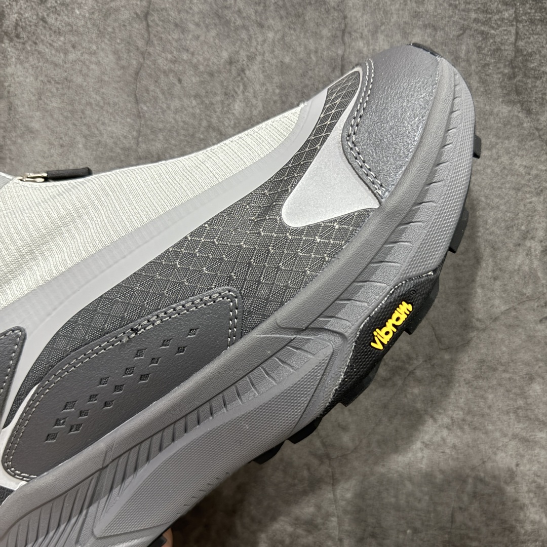  
【纯原版】HOKA霍卡 HOKA Project Transport全新户外鞋款 整体鞋面采用防撕裂