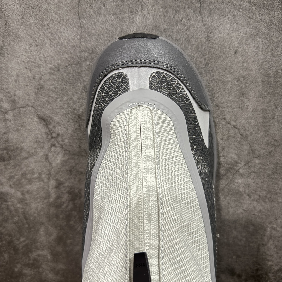  
【纯原版】HOKA霍卡 HOKA Project Transport全新户外鞋款 整体鞋面采用防撕裂