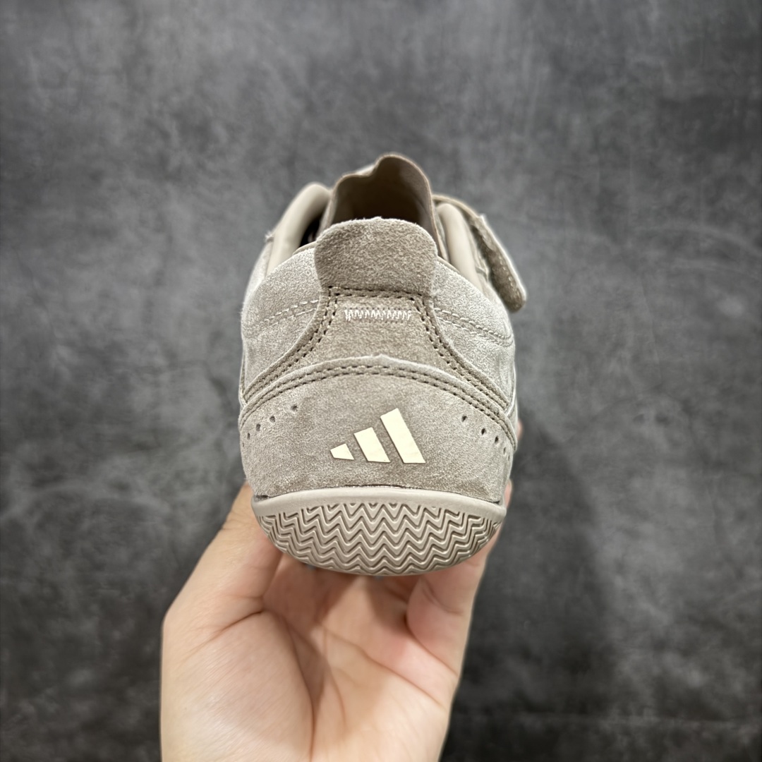 adidFOS URBAN REVERIE 舒适百搭 耐磨 低帮 生活休闲鞋 舒适百搭 耐磨低帮 阿迪达斯 生活休闲鞋 JS2445