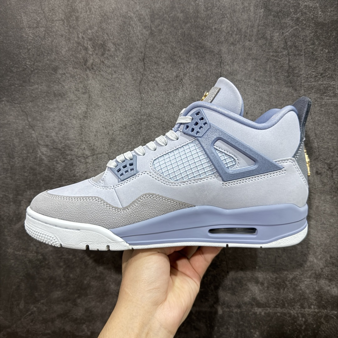  
【纯原版本】Air Jordan AJ4 UN联名蓝！
货号：HV9204-407！
尺码：40 4