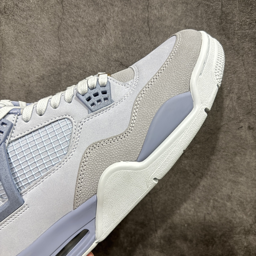  
【纯原版本】Air Jordan AJ4 UN联名蓝！
货号：HV9204-407！
尺码：40 4