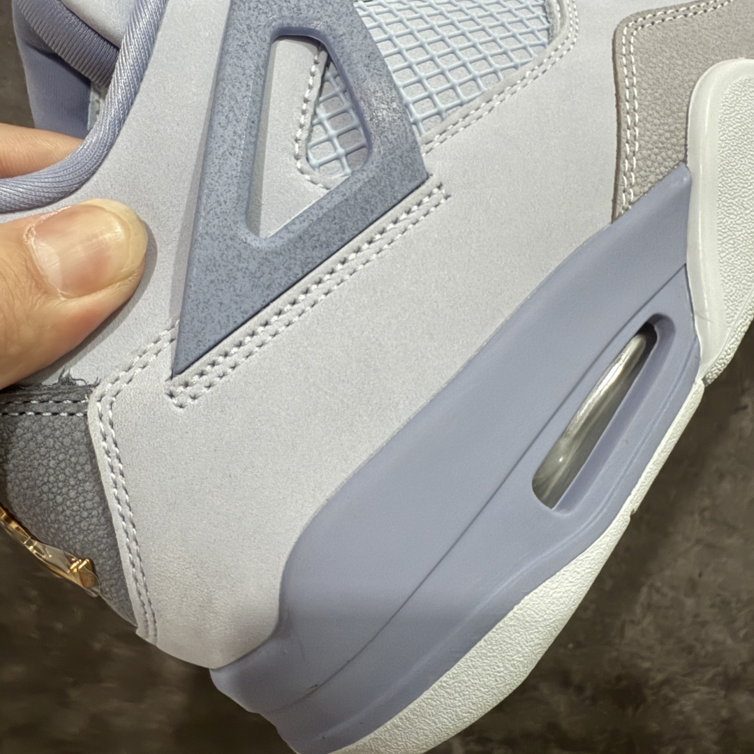  
【纯原版本】Air Jordan AJ4 UN联名蓝！
货号：HV9204-407！
尺码：40 4