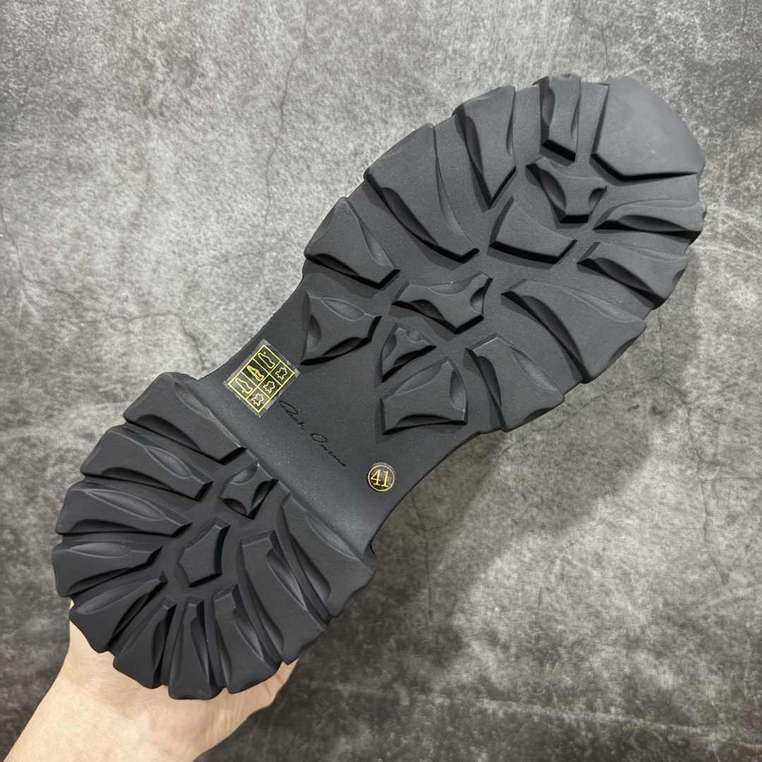  瑞克·欧文斯 / Rick Owens
RO欧文斯德比皮鞋
RICK OWENS 25 春夏 HOLL