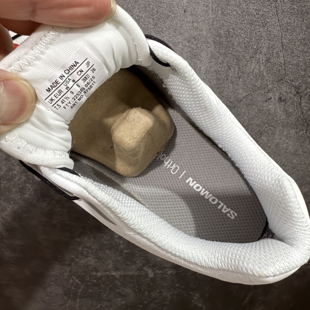 图片[8]-【绿X版】 Salomon XT-6 Gore-Tex防水款 萨洛蒙复古潮流户外机能登山跑鞋 白银 纯原外贸平台特供订单 耗时半年巨作 全套原纸板楦头开发 原厂特供网布配套加持 确保原汁原味 完美呈现版型 原档数据独家私模五层组合大底 男女鞋同步官方开发至46.5 原装Ortholite轻量化鞋垫 中底布带钢印编号 原厂TPU锁扣 进口港宝加持 后跟自然饱满 还原公司包裹性 鞋面以“锯齿”状的包裹系统呈现 在基色底之下加入了各种色点缀 将公司的最新技术和时尚前卫的造型融入耐用的长跑款式中 鞋面由 TPU 薄膜制成 并焊接在高耐磨网眼上 使其既时尚又坚固 由 ACS底盘支撑 可增强稳定性和支撑力 以及由橡胶凸耳 Contragrip外底覆盖的 EVA 缓冲中底 旨在应对崎岖的地形 鞋舌上的彩色Salomon 标签、Quicklace 系统以及鞋头、鞋舌和鞋跟上的附加品牌使细节更加完美 让穿着者可以轻松驾驭户外与通勤下的任何运动生活场景 无缝鞋身户外随意纵横 颜值与脚感兼备 出街通勤 绝对非常吸睛 你值得拥有 尺码：36 36.5 37.5 38 38.5 39 40 40.5 41 42 42.5 43 44 44.5 45 46 46.5-选品中心