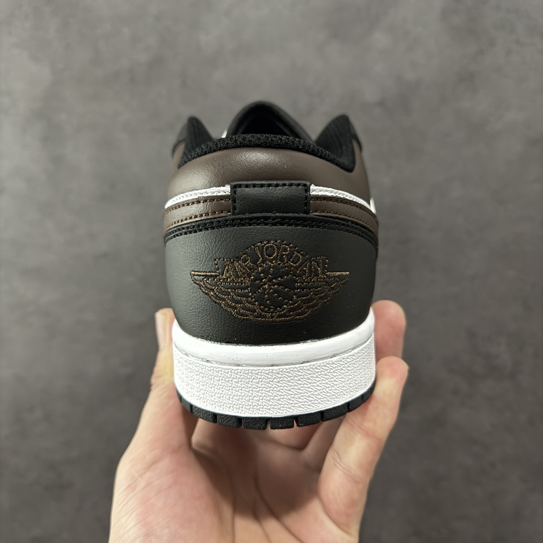 图片[4]-【K版】Air Jordan AJ1 Low 低帮 黑白棕 IQ3393-010 全新流水线出品 市场第二梯队最强版 全部原鞋开发 原楦原纸板开发 全鞋电脑针车 原厂内置全掌气垫 原盒内在原标 唯一Zp原版鞋带绑法 免检产品 全新2022版型 全头层皮料 完美零毛边处理 原厂配置全掌气垫 价格定位良心 新配色陆续出货 尺码：36 36.5 37.5 38 38.5 39 40 40.5 41 42 42.5 43 44 44.5 45 46-选品中心