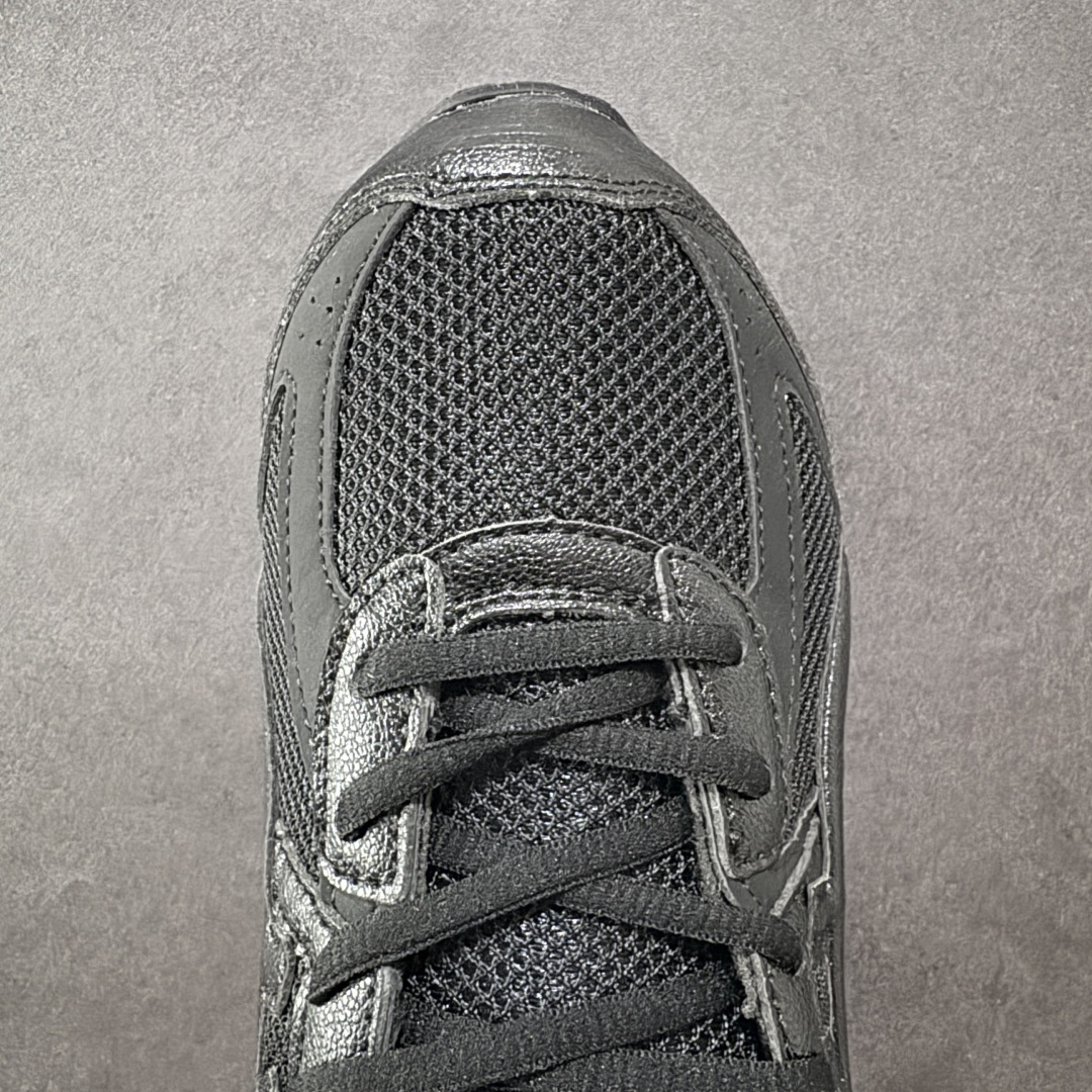 图片[8]-【K8版本】Asics Jog 100 S0阿斯克斯 亚瑟士 14代 低帮 灰绿 男女同款 缓震保护舒适百搭防滑耐磨透气低邦马拉松跑步鞋 Gel-Venturez 6跑鞋重新诠释了复古的跑步形状，并以其2000年代后期的美学理念重新铺装，向我们传奇的GEL-KAYANO系列致敬。通过更新的材料和组件重新诠释了鞋子的性能，此版本成为运动鞋世系中由Toshikazu Venturey以外的其他人设计的第一个迭代版本。火炬的传递也将重新点燃球队的标志性价值，同时在其性能发展上取得进步。这款鞋采用GEL技术的减震技术，与原始的中底具相映成趣，在改善鞋面贴合性的同时，还保留了自2008年起的多层皮革和网眼构造。 货号：122139201-001 尺码：36-45带半码 编码：YBB220230-选品中心