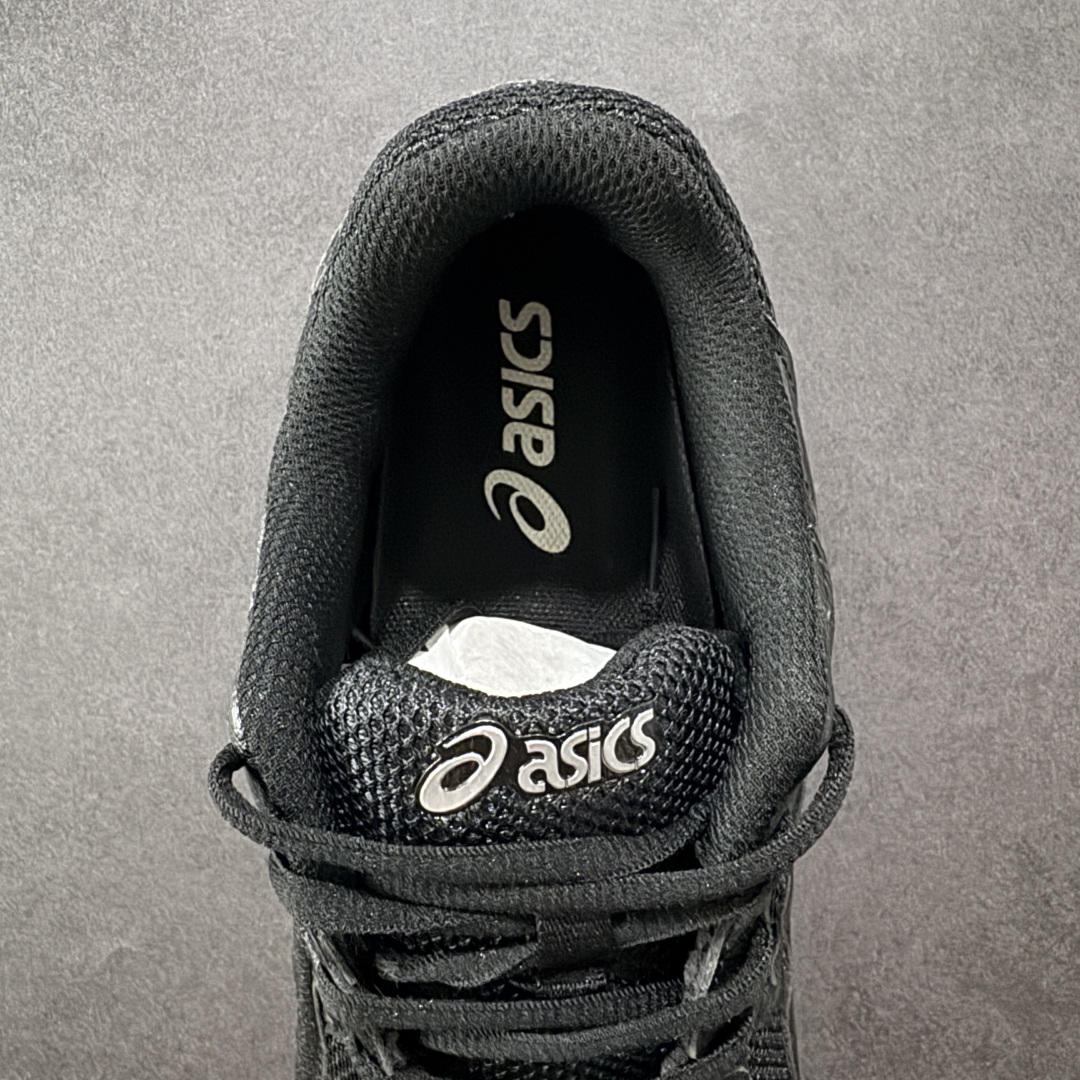 图片[7]-【K8版本】Asics Jog 100 S0阿斯克斯 亚瑟士 14代 低帮 灰绿 男女同款 缓震保护舒适百搭防滑耐磨透气低邦马拉松跑步鞋 Gel-Venturez 6跑鞋重新诠释了复古的跑步形状，并以其2000年代后期的美学理念重新铺装，向我们传奇的GEL-KAYANO系列致敬。通过更新的材料和组件重新诠释了鞋子的性能，此版本成为运动鞋世系中由Toshikazu Venturey以外的其他人设计的第一个迭代版本。火炬的传递也将重新点燃球队的标志性价值，同时在其性能发展上取得进步。这款鞋采用GEL技术的减震技术，与原始的中底具相映成趣，在改善鞋面贴合性的同时，还保留了自2008年起的多层皮革和网眼构造。 货号：122139201-001 尺码：36-45带半码 编码：YBB220230-选品中心