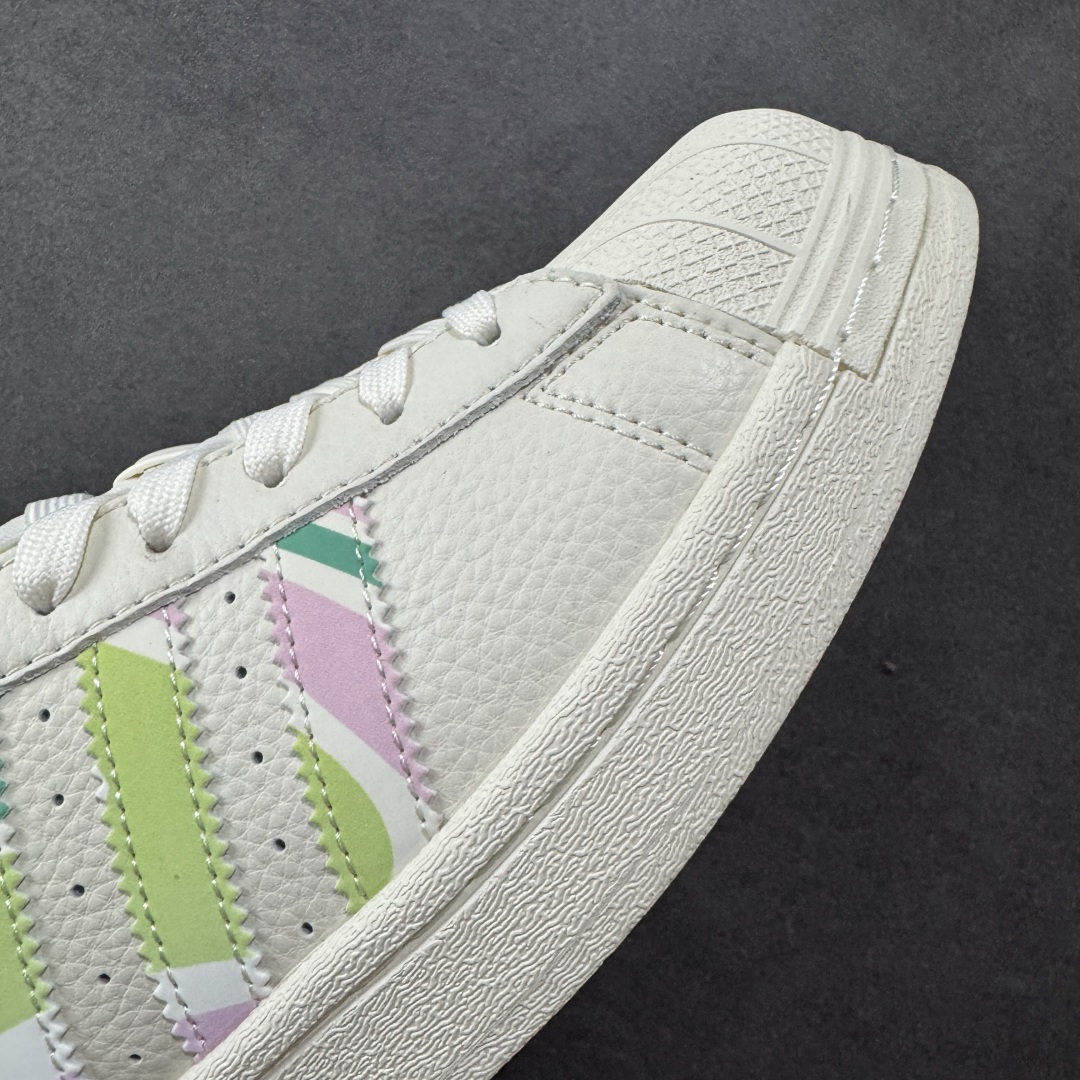 图片[5]-【定制版】AD Originals Superstar x GUCCI 白绿 采用全新头层拼接皮革材质 后跟采用特色3D立体印字 渠道正品订单 诠释市场最高工艺水平 全鞋进口头层皮料打造 区别市面普通真标版本，进出专柜无压力 货号：DS0024 尺码：36-45-选品中心