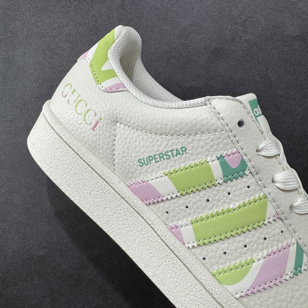 图片[6]-【定制版】AD Originals Superstar x GUCCI 白绿 采用全新头层拼接皮革材质 后跟采用特色3D立体印字 渠道正品订单 诠释市场最高工艺水平 全鞋进口头层皮料打造 区别市面普通真标版本，进出专柜无压力 货号：DS0024 尺码：36-45-选品中心