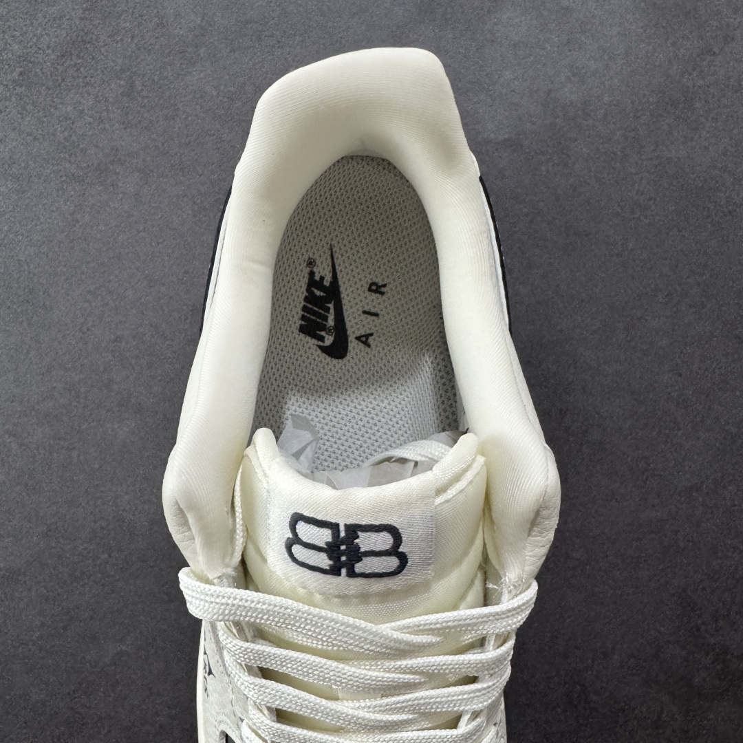 图片[7]-【定制版】NIke Air Force 1 \’07 Low × BLCG 联名款空军一号低帮运动休闲鞋 折边针车 工艺难度大 原楦头原纸板 原装鞋盒 定制五金配件 内置全掌气垫 原厂鞋底 货号：XL1979-103 尺码：36 36.5 37.5 38 38.5 39 40 40.5 41 42 42.5 43 44 44.5 45 编码：HXSA310320-选品中心