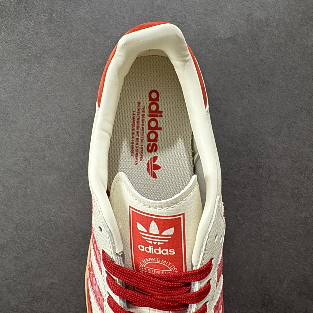 图片[7]-【定制版】adidas originals Samba OG x Louis Vuitton 红白 桑巴舞系列复古经典轻便板鞋 此款以简约大方的造型设计 给人以随性休闲的时尚格调 穿着舒适轻便，运动灵活自如 满足日常个性穿搭 货号：DX0008 尺码：36 36.5 37 38 38.5 39 40 40.5 41 42 42.5 43 44 44.5 45-选品中心